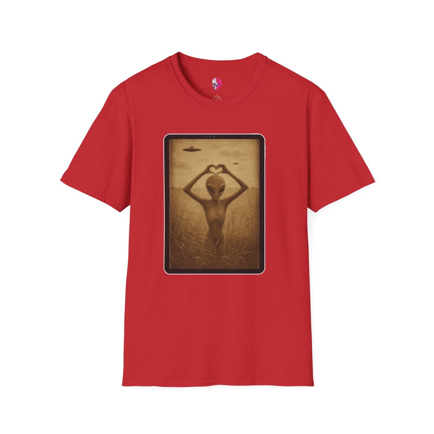 Heart-Shaped Alien Love Unisex Softstyle T-Shirt, Cute Casual Tee, Gifts for Friends, Vintage Aesthetic Apparel, Everyday Wear, Heart Art Tee